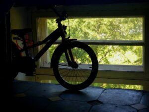 under desk bike fntkech